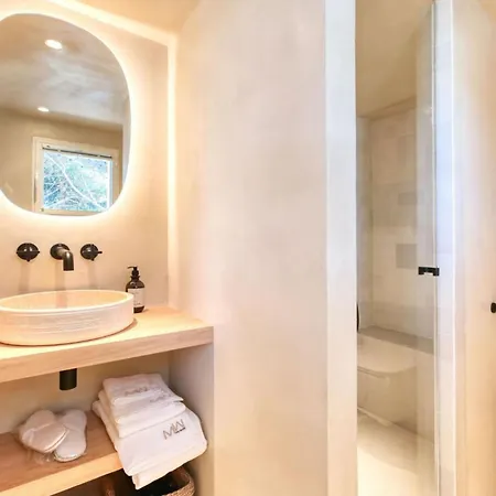 Villa Elegance And Luxury Villa In Grimaud *